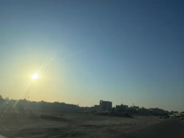 من 22 إلى 8 درجات.. تقلبات حرارية حادة تُميّز أجواء القطيف