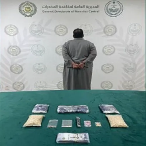 الكلبشات لـ 28 مروجاً و مهرباً في 5 مناطق