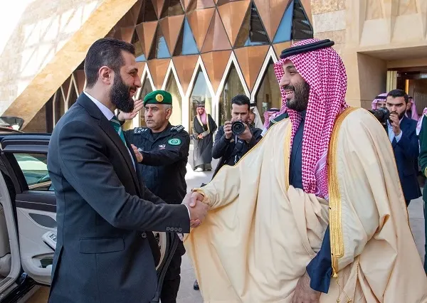 ولي العهد يستقبل الرئيس السوري أحمد الشرع