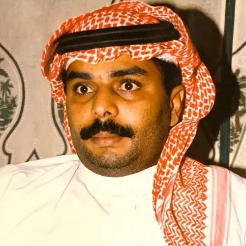 فنانون وأدباء ينعون الشاعر عبدالله الأسمري