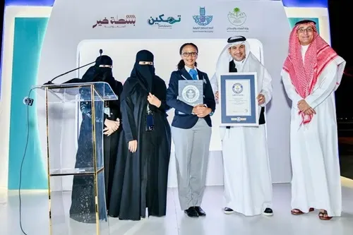 “بسطة خير” الشرقية تدخل “غينيس” بـ 529 طاولة للباعة الجائلين