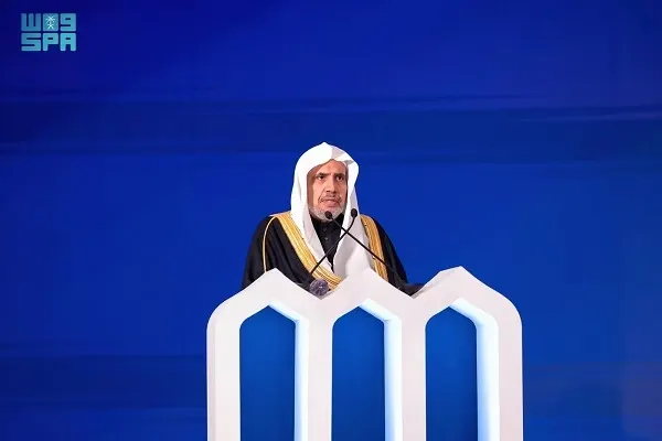 لكلِّ مذهبٍ خصوصيَّته ومن حقِّه أن يعيش بكرامة الإسلام