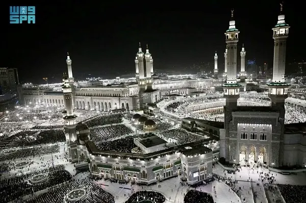 3 ملايين و 400 ألف قاصد للمسجد الحرام ليلة 27