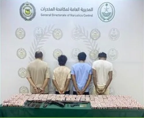 القبض على 20 مروجاً ومهرباً في جدة وجازان وعسير