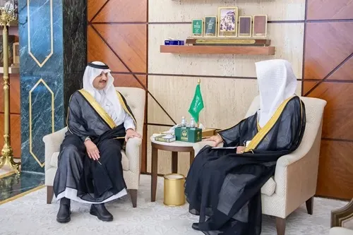 أمير الشرقية يستقبل رئيس محكمة القطيف الجديد