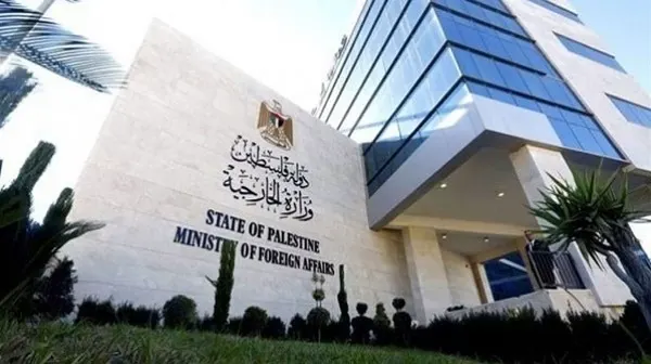 إدانة فلسطينية لتدمير الاحتلال مستودعاً طبياً سعودياً في غزة
