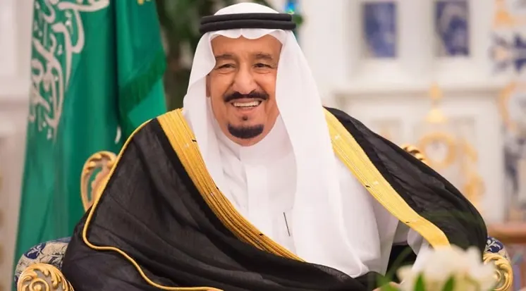 أسماء] منح ميدالية الاستحقاق لـ 102 متبرعا بالدم 50 مرة