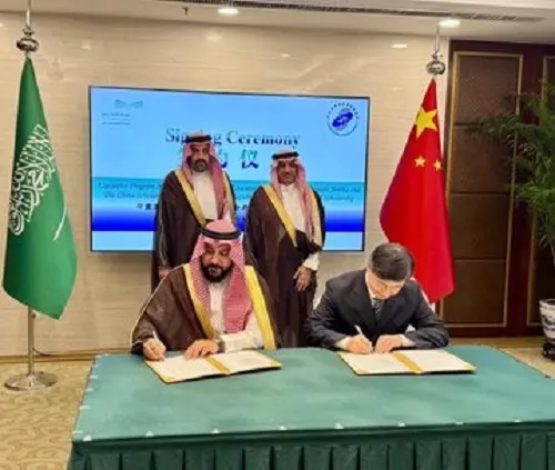 تعاون سعودي – صيني في تنفيذ المنح والمناهج الدراسية