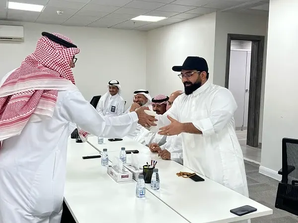يوم معايدة في “سعادة”