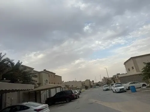 الطقس: سحب متفرقة وحرارة تصل إلى 36 في القطيف