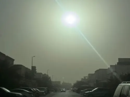 القطيف.. أجواء مغبرة وتحذير من تدنٍ كبير في الرؤية