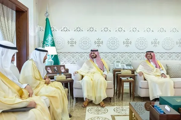 نائب أمير الشرقية يشيد بدعم القيادة لخلق بيئة استثمارية جاذبة