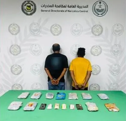 سقوط 22 مروجاً ومهرباً في جازان وعسير