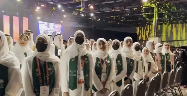 أسماء] طلاب المملكة يحققون 14 جائزة كبرى في آيسف 2025م