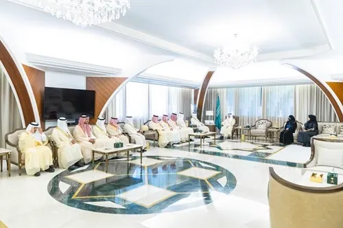 أمير الشرقية يستقبل مجلس إدارة غرفة الأحساء