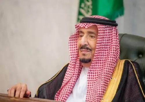 أمام خادم الحرمين.. الأمراء المعينون يؤدون القسم