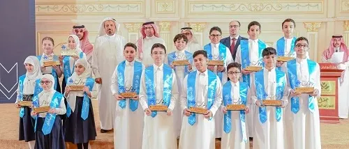 مدارس التهذيب تكرم 228 طالباً وطالبة من الموهوبين