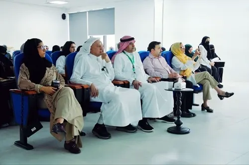 القطيف.. مناقشة علمية لعلاج اضطرابات النطق واللغة