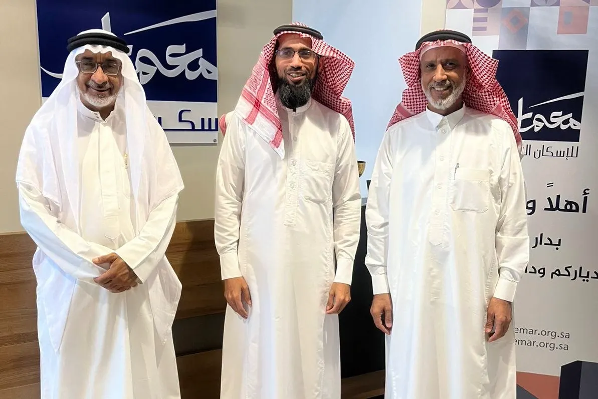 “خيرية تاروت” تستطلع أنشطة “معمار”