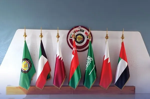تعديل الرسوم الجمركية لدول الخليج: العسل 5% والمعسل 100%