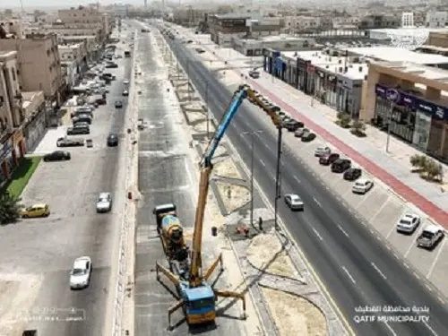 القطيف.. أعمال تطوير شارع القدس مستمرة