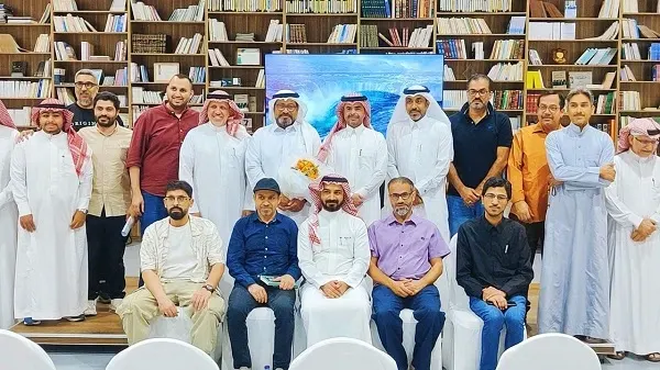 أعمال عباس الحايك “الكاملة”.. إنجاز “طائفي” واحتفال “دمّامي”