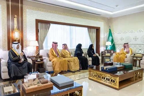 نائب أمير الشرقية يطلع على التقرير السنوي لـ جمعية السرطان