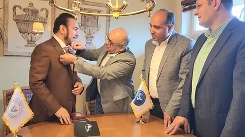 النرويج.. السيهاتي يتسلم وسام الاستحقاق الذهبي 2025