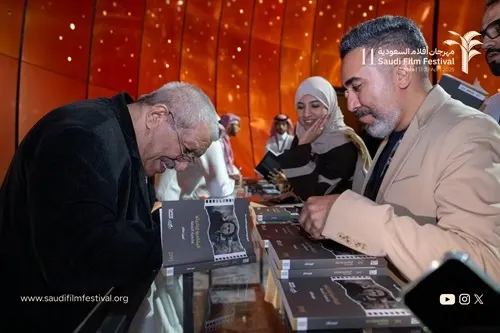 غدًا.. أمين صالح يتأمل “الفن السابع وجيرانه” في سينماتك الخبر