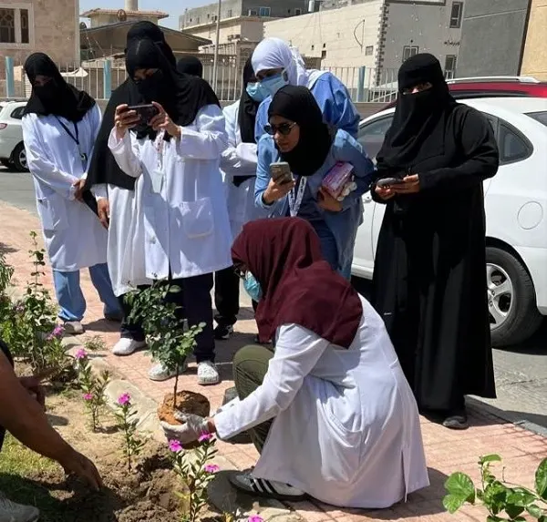 “توازن وعطاء” في شبكة القطيف الصحية