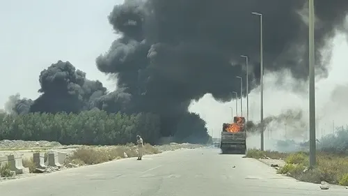البيضاء.. حريق ضخم يلتهم حوشاً جنوب ضاحية الملك فهد