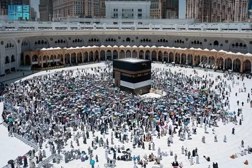 اعتبارًا من اليوم.. بدء إصدار تأشيرات العمرة