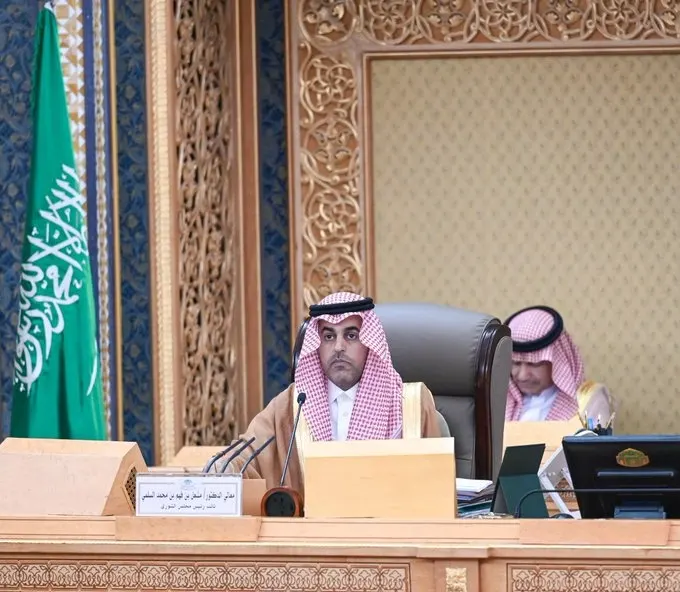 “الشورى” يطالب بمراجعة سياسات تسعير تذاكر الطيران الداخلية