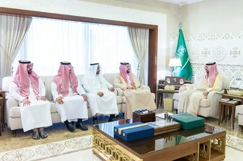 نائب أمير الشرقية يطلع على منجزات الالتزام البيئي
