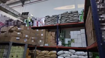 في الرياض.. ضبط 8 أطنان أغذية وحلويات أطفال فاسدة