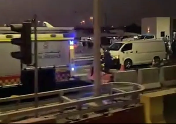 حريق حادث ينهي حياة سائق في جسر الملك فهد