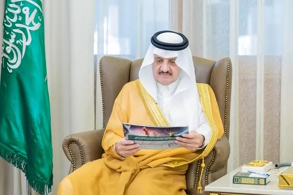أمير الشرقية يطلع على مبادرات جمعية “عطاء ووفاء”