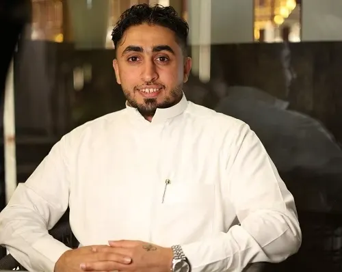 مصطفى القصير يرزق بـ “محمد”