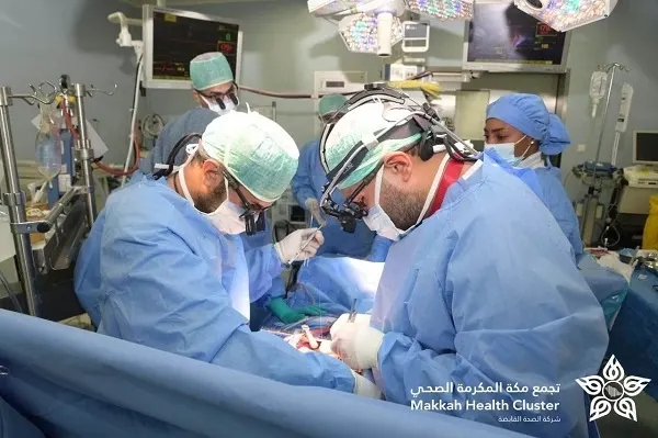 مضخات قلبية تنقذ حياة سعوديين في مكة