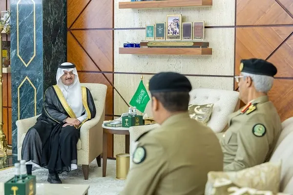 أمير الشرقية يستقبل قائد قوة أمن المنشآت بمناسبة تكليفه