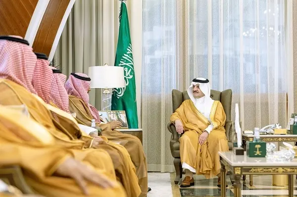 أمير الشرقية يهنئ نادي الاتفاق بحصوله على جائزة الجودة