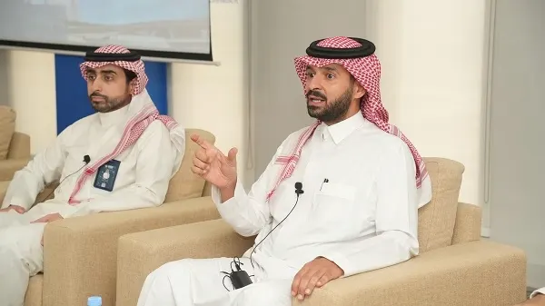 "الدحيم: نواجه اختلاف بيانات الأمانة والسجل العقاري القطيف.. المواطنون يفتحون أسئلة التسجيل العيني ومسؤولو السجل العقاري يشرحون التحديات