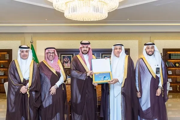 نائب أمير الشرقية يطلع على خطط جامعة الملك فيصل