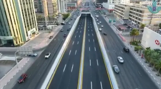 بعد الصيانة.. طريق الملك فهد سالك تماماً