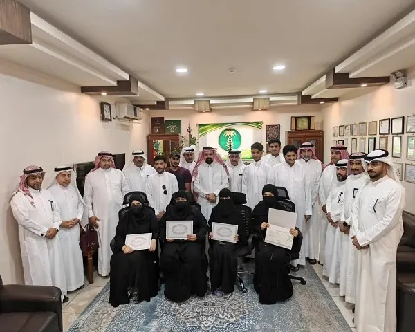 “بيئة القطيف” تكرم متدربي البرنامج التعاوني