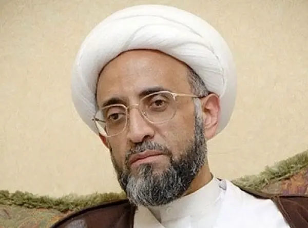 الشيخ الصفار يقدّم واجب العزاء في مفتي المملكة