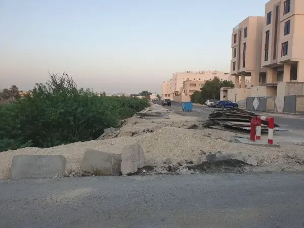 صوت مواطنة: متى أبني بيتي المرخص في حي المشتل..؟