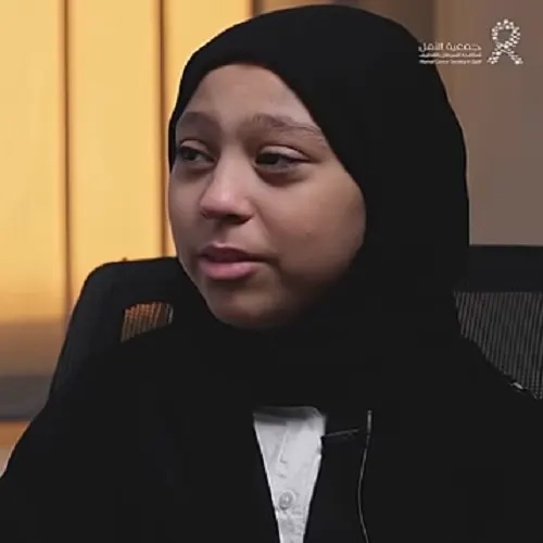 فيديو] عهد الغريافي تسرد قصتها في مواجهة السرطان