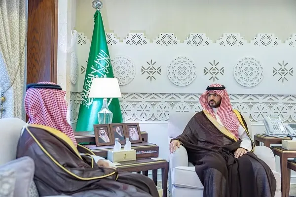 نائب أمير الشرقية يستقبل مدير فرع وزارة الإعلام بمناسبة تكليفه