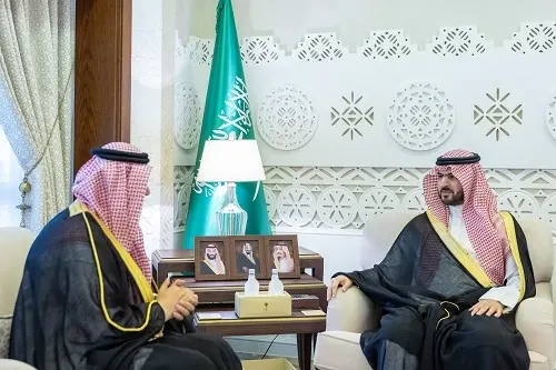 نائب أمير الشرقية يشيد بالخدمات الطبية في مستشفى قوى الأمن بالدمام